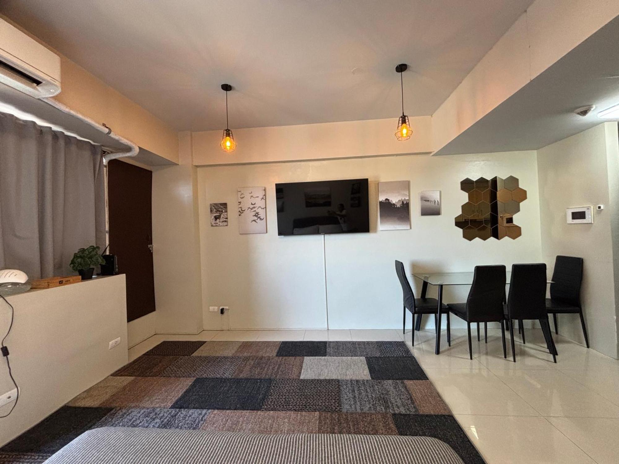One Palm Tree Villas Short Walk Via Runway Manila Naia T3 Pasay Zewnętrze zdjęcie